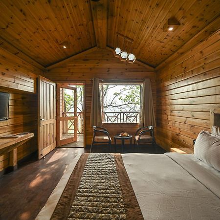 Aavaas Hill Resort Lansdowne Eksteriør bilde